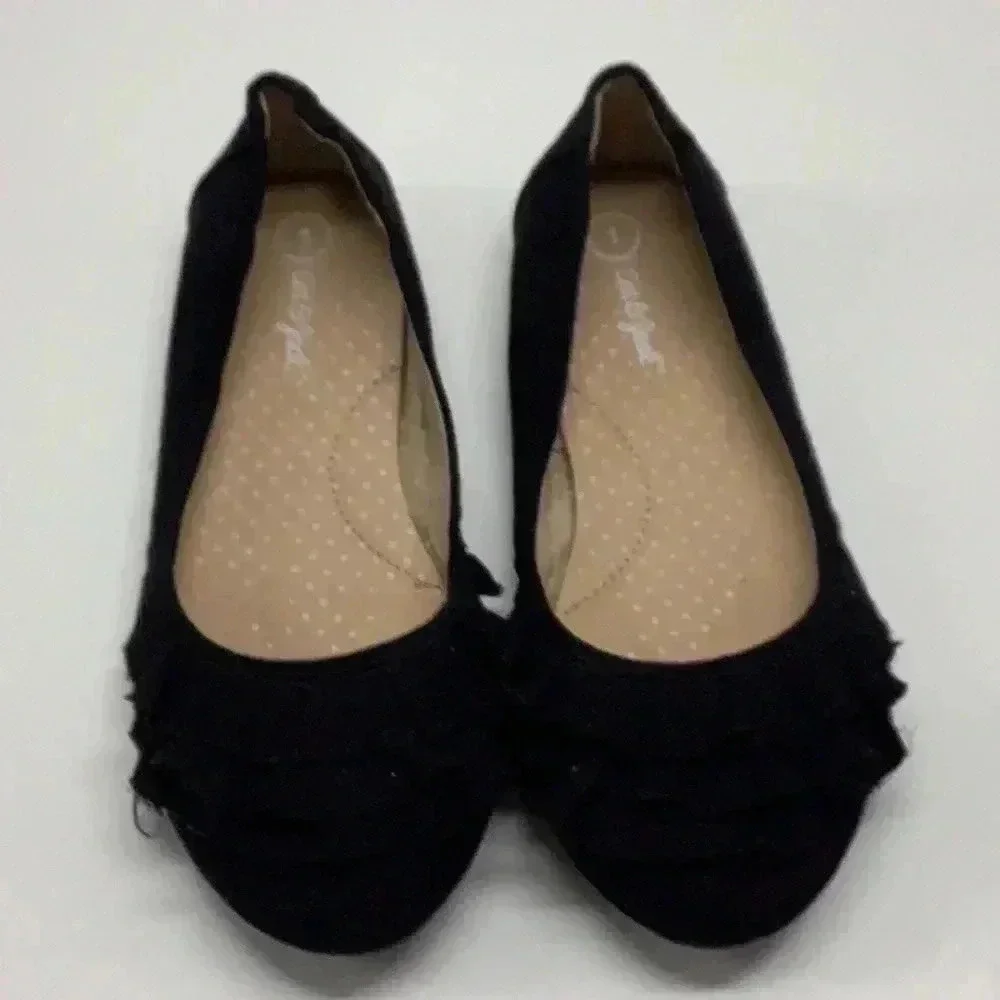 Cat & Jack Size 1 Black Girls Flats. (Preloved)